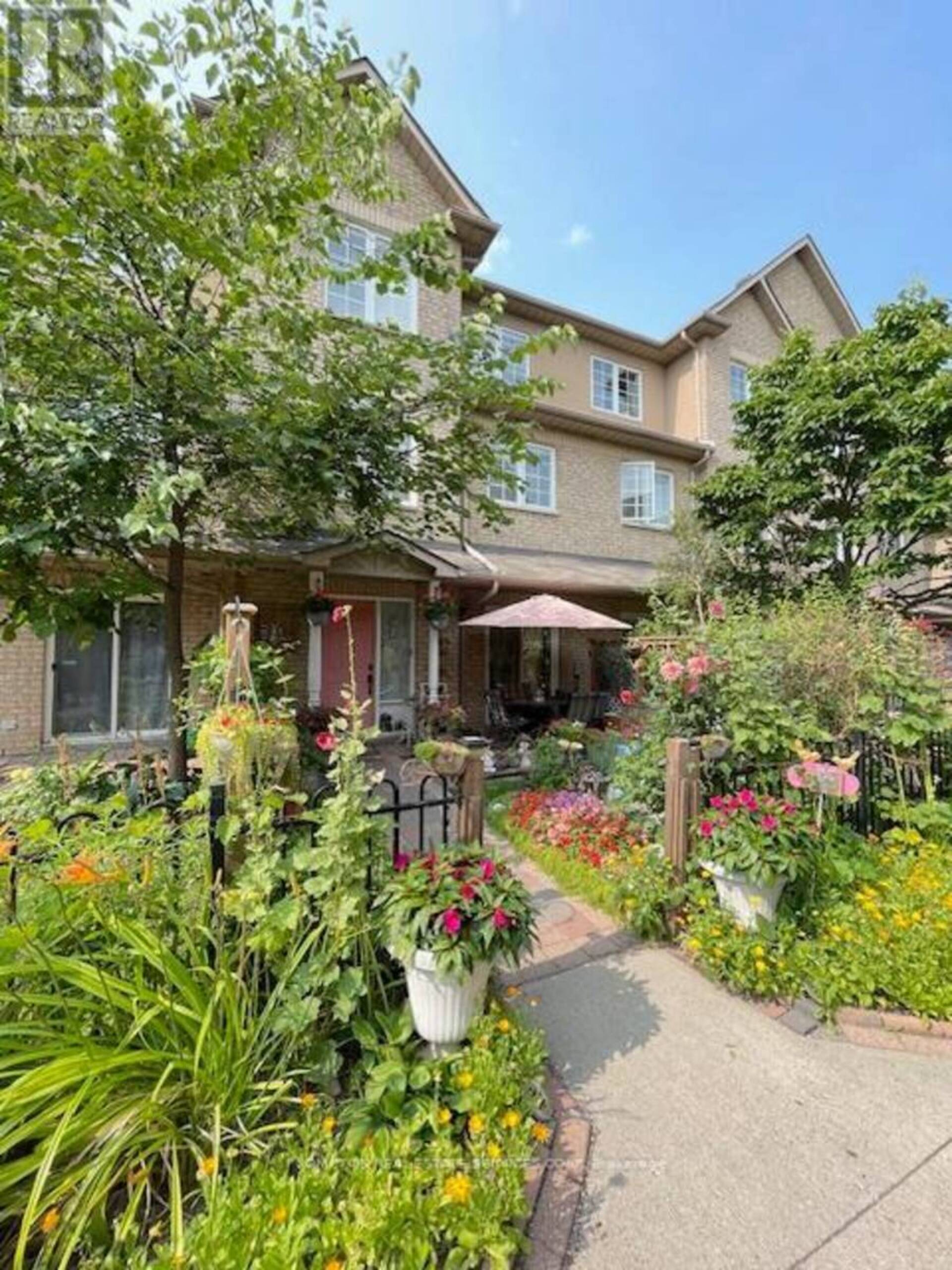 19 - 5 ST MORITZ WAY Markham