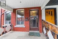 UPPER - 258 SYMINGTON AVENUE Toronto