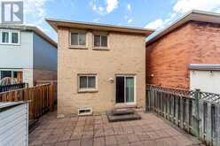 1609 GANDALF COURT Pickering