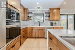 1735 QUEENSTON ROAD Cambridge