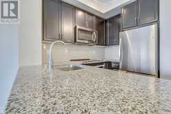 250 - 555 WILLIAM GRAHAM DRIVE W Aurora