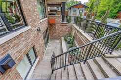 1256 MINEOLA GARDENS Mississauga