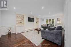 11 WENDOVER COURT Richmond Hill