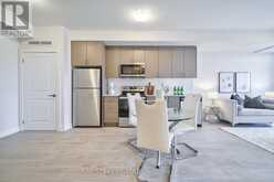 813 - 3200 WILLIAM COLTSON AVENUE Oakville