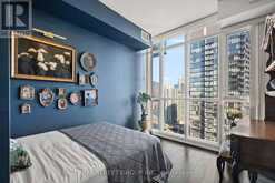 3206 - 15 ICEBOAT TERRACE Toronto