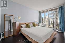 3206 - 15 ICEBOAT TERRACE Toronto