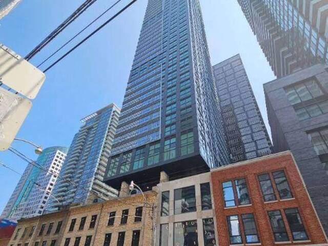 4104 - 327 KING STREET W Toronto Ontario