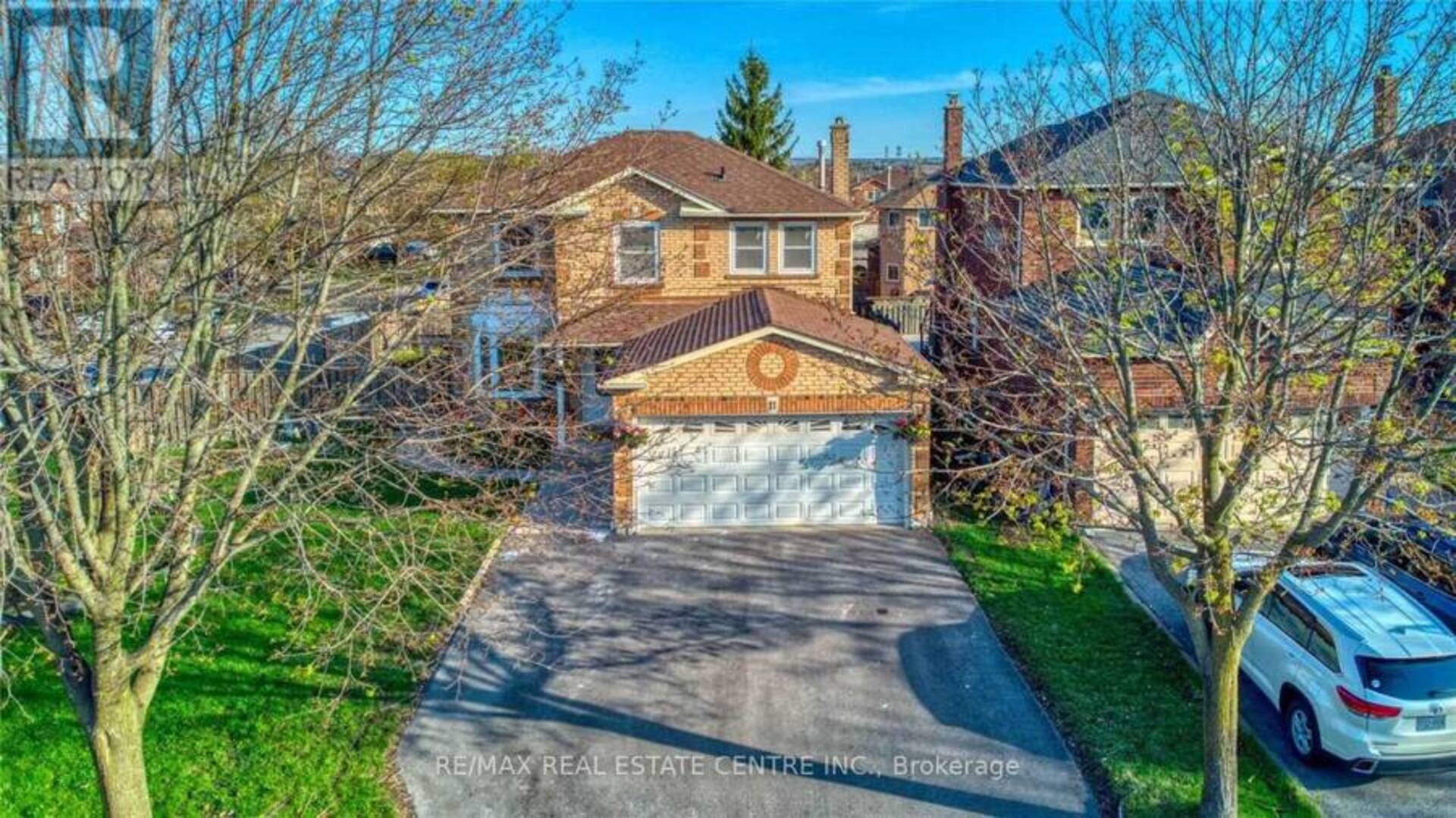 11 HUNTER DRIVE Ajax