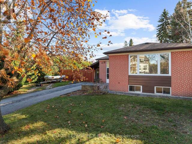 11 JOHNSON ROAD Aurora Ontario