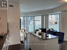 302 - 12 YORK STREET Toronto