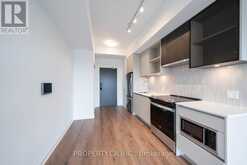 532 - 395 DUNDAS STREET W Oakville