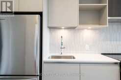 532 - 395 DUNDAS STREET W Oakville