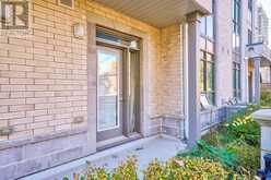 7 - 52 HOLMES AVENUE W Toronto