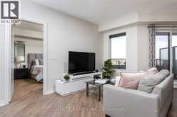 907 - 9255 JANE STREET Vaughan