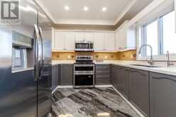 24 JESSICA DRIVE Barrie