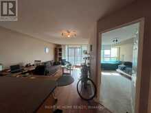 906 - 156 ENFIELD PLACE Mississauga