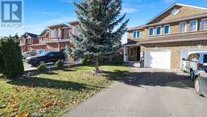 38 PIAZZA CRESCENT Vaughan