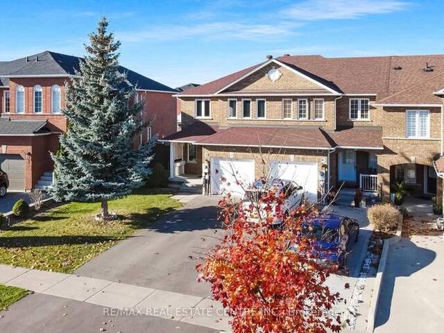 38 PIAZZA CRESCENT Vaughan Ontario