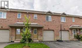 16 - 39 PINEWOODS DRIVE Hamilton