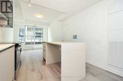 323 - 395 DUNDAS STREET W Oakville