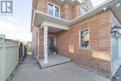 66 LINDENSHIRE AVENUE Vaughan