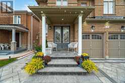 24 CAMPWOOD CRESCENT N Brampton