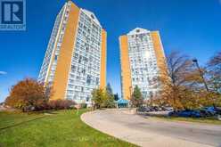 703 - 25 TRAILWOOD DRIVE E Mississauga