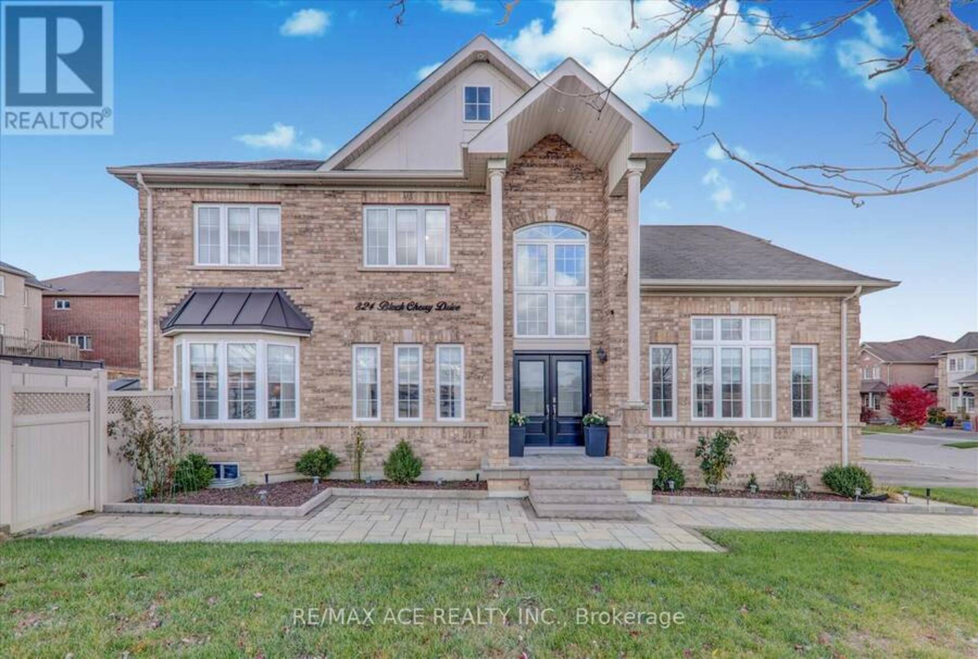 824 BLACK CHERRY DRIVE Oshawa