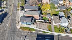 681 SCARLETT ROAD Toronto