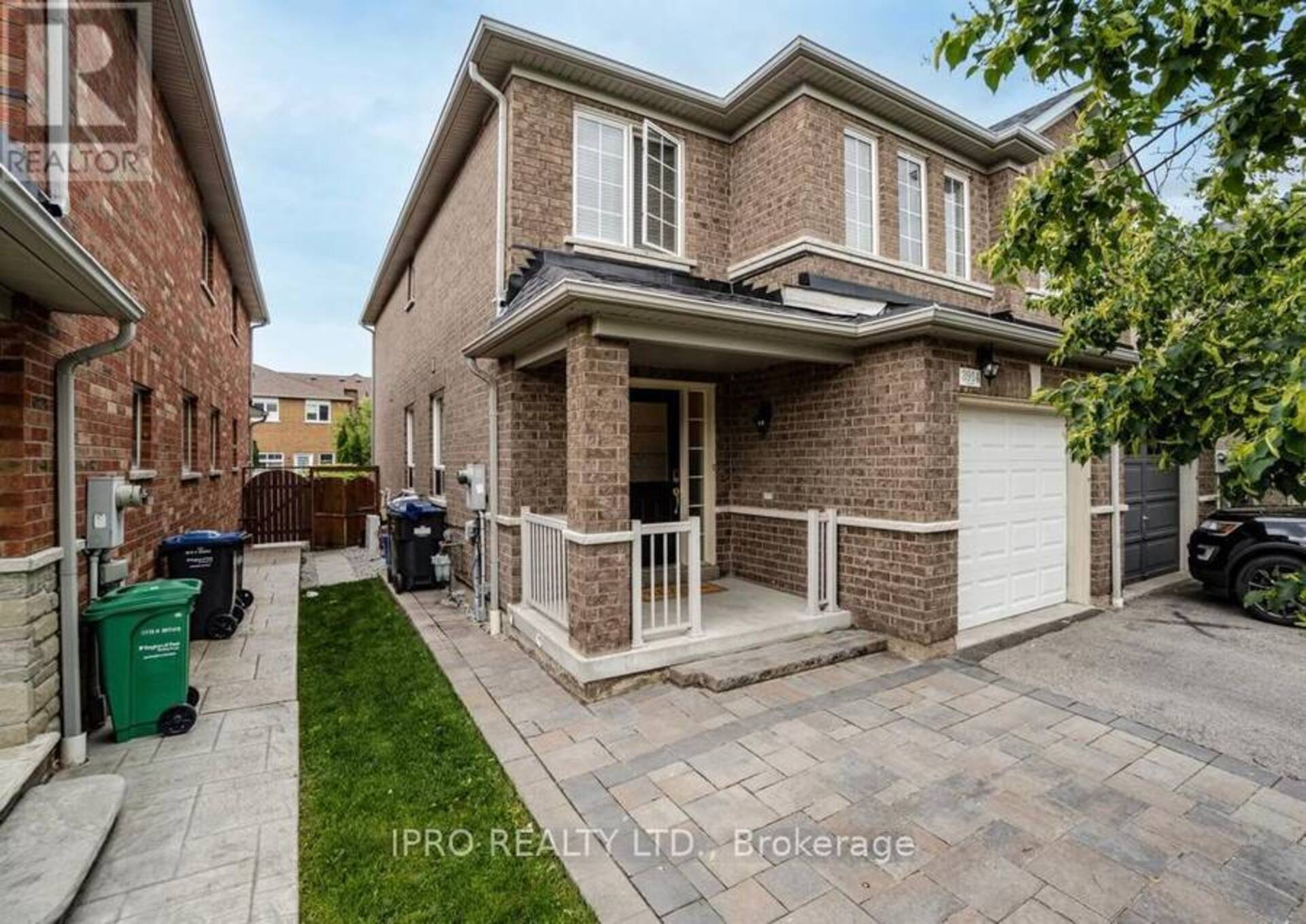 3914 STARDUST DRIVE Mississauga