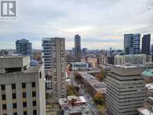 2405 - 386 YONGE STREET Toronto