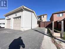 2452 EARL GREY AVENUE Pickering