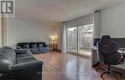 42 - 1330 JALNA BOULEVARD London