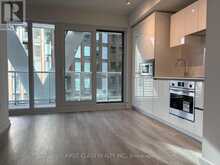 2520 - 230 SIMCOE STREET Toronto