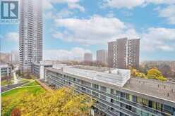 702 - 30 HERONS HILL WAY Toronto