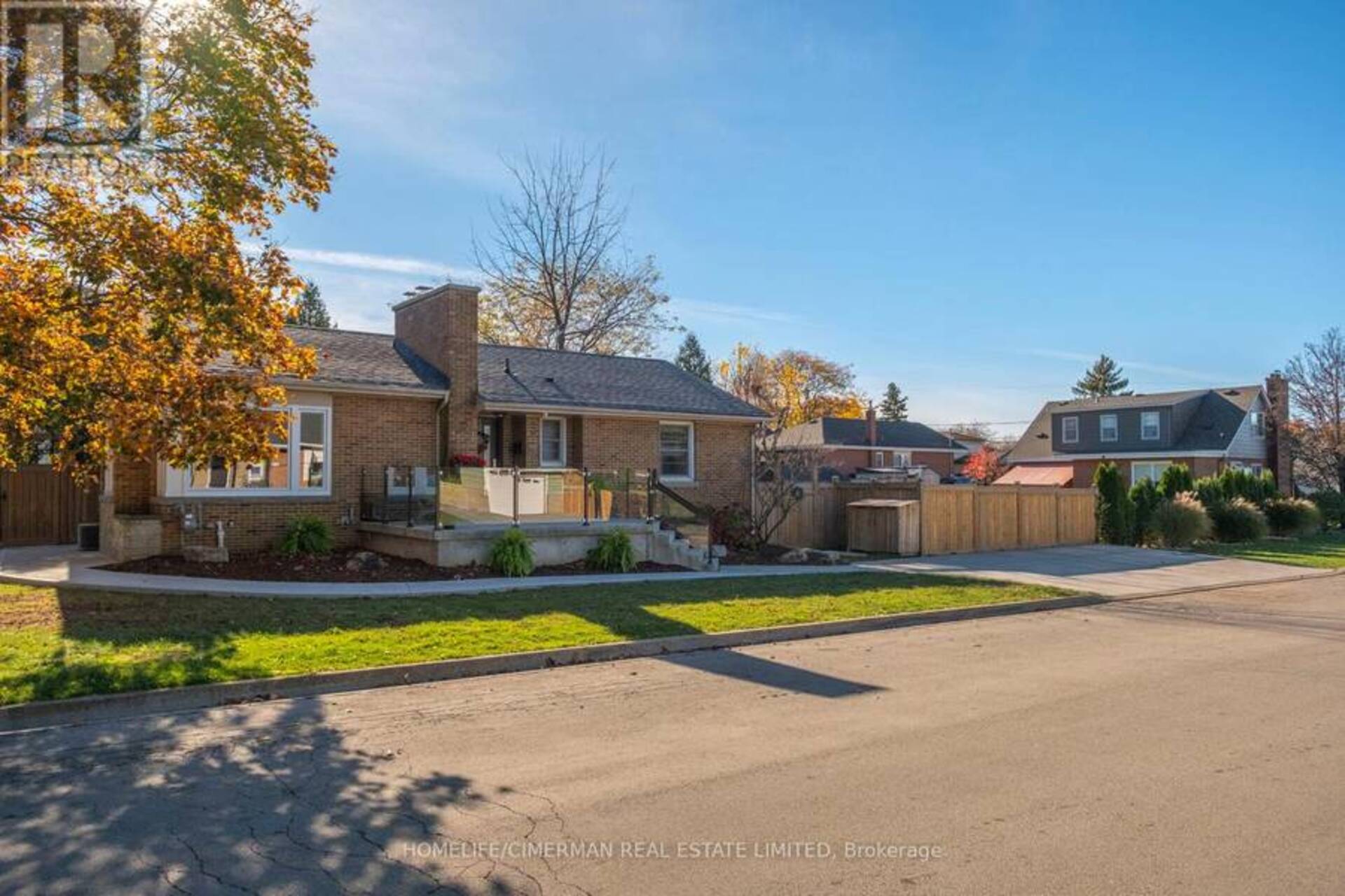 3 ROBB AVENUE Hamilton