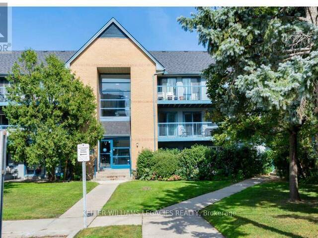 922 - 95 TRAILWOOD DRIVE Mississauga Ontario