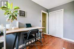 2ND FLR - 53 CHURCHILL AVENUE Toronto