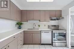 407 - 135 HILLCREST AVENUE Mississauga