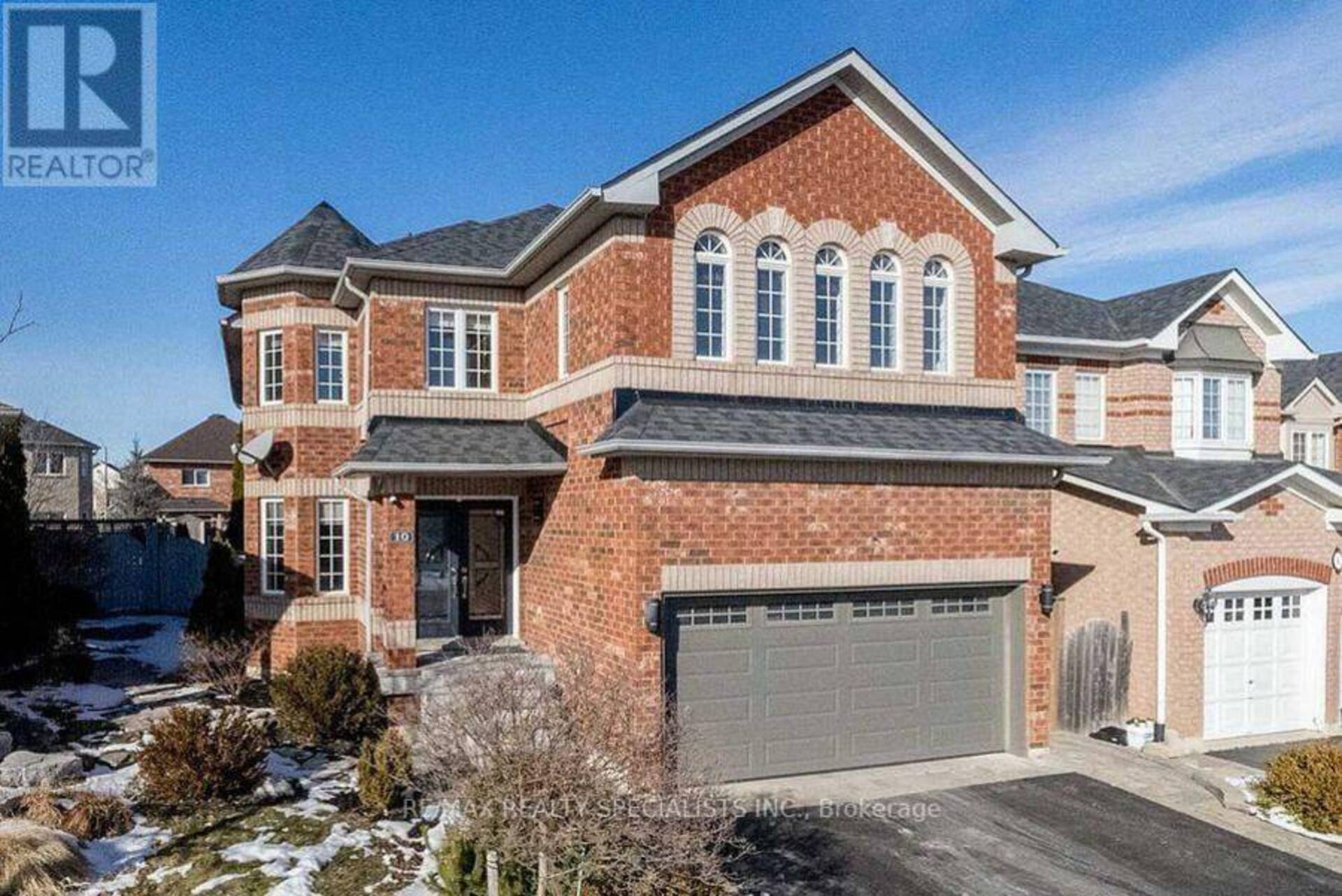 10 FORSYTH CRESCENT Halton Hills