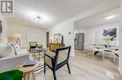 112 - 106 CHESTER LE BOULEVARD Toronto