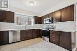 3 - 15 HAYS BOULEVARD Oakville