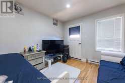 1085 WESTON ROAD Toronto