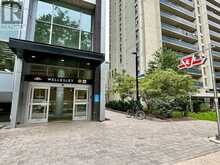 1403 - 17 DUNDONALD STREET Toronto