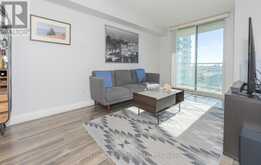 10H - 6 ROSEBANK DRIVE S Toronto