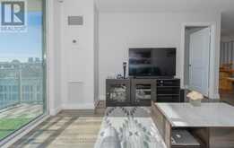 10H - 6 ROSEBANK DRIVE S Toronto