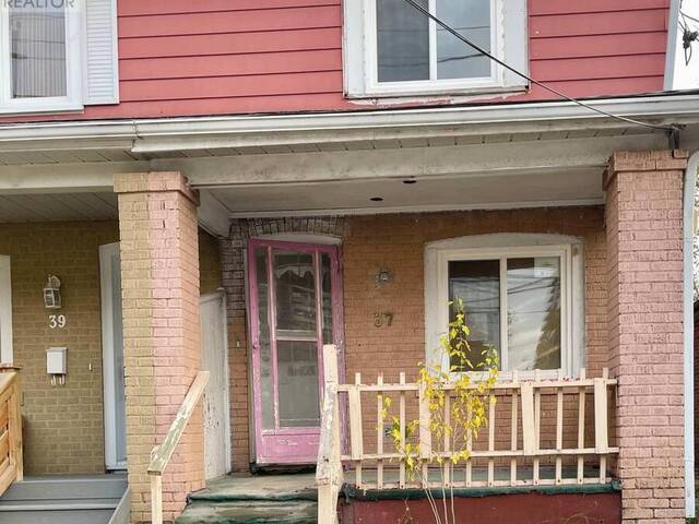 37 SECORD AVENUE Toronto Ontario