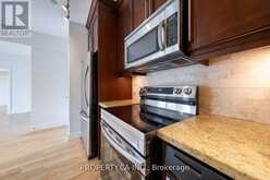 3 - 473 DUPONT STREET Toronto