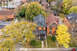 109 FAIRLEIGH AVENUE S Hamilton