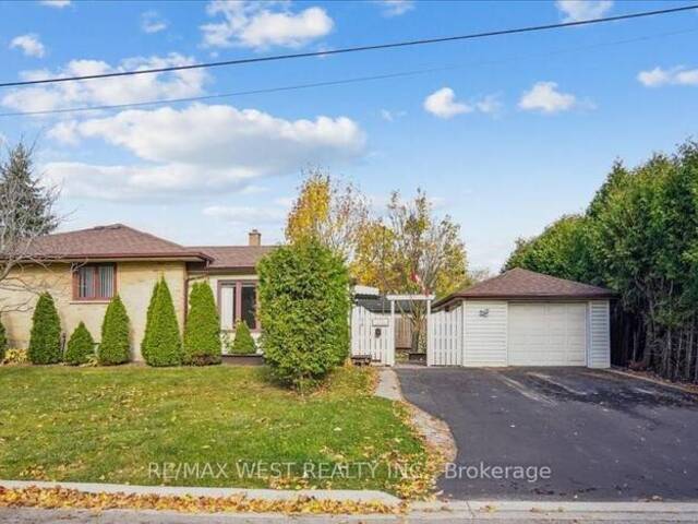 705 GLENFOREST STREET Oshawa Ontario